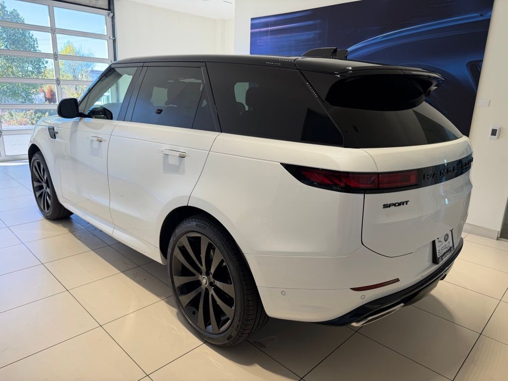 New 2025 Land Rover Range Rover Sport Dynamic SE SUV