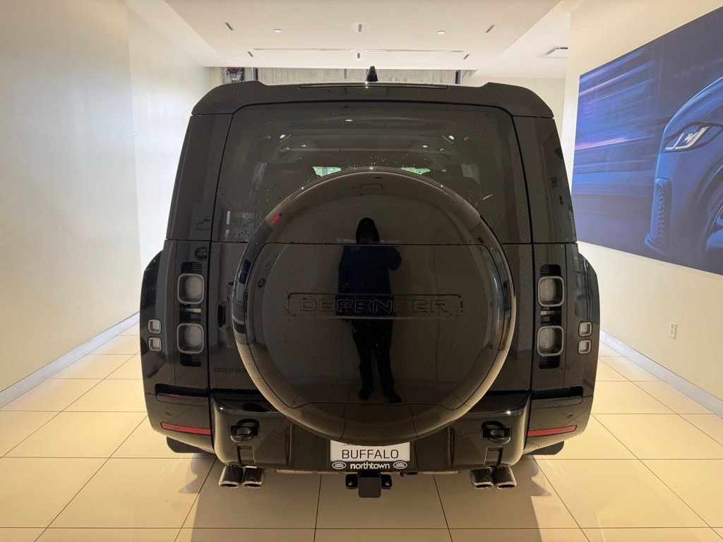 New 2025 Land Rover Defender 130 V8 SUV