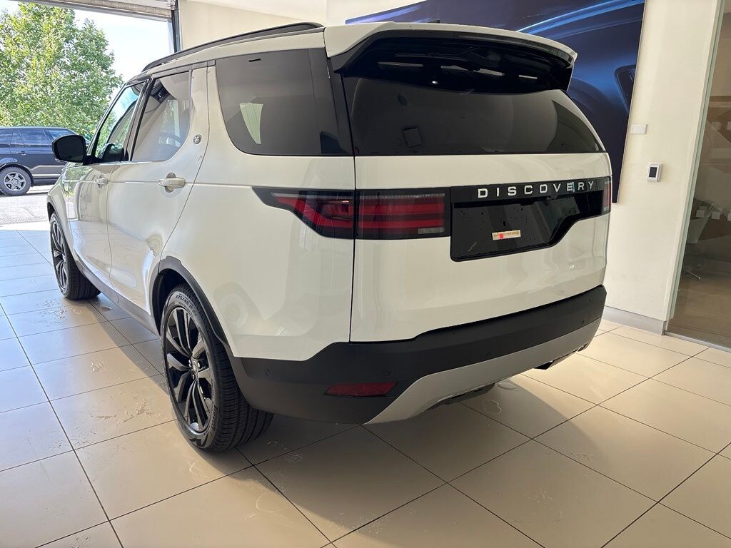 New 2026 Land Rover Discovery S SUV