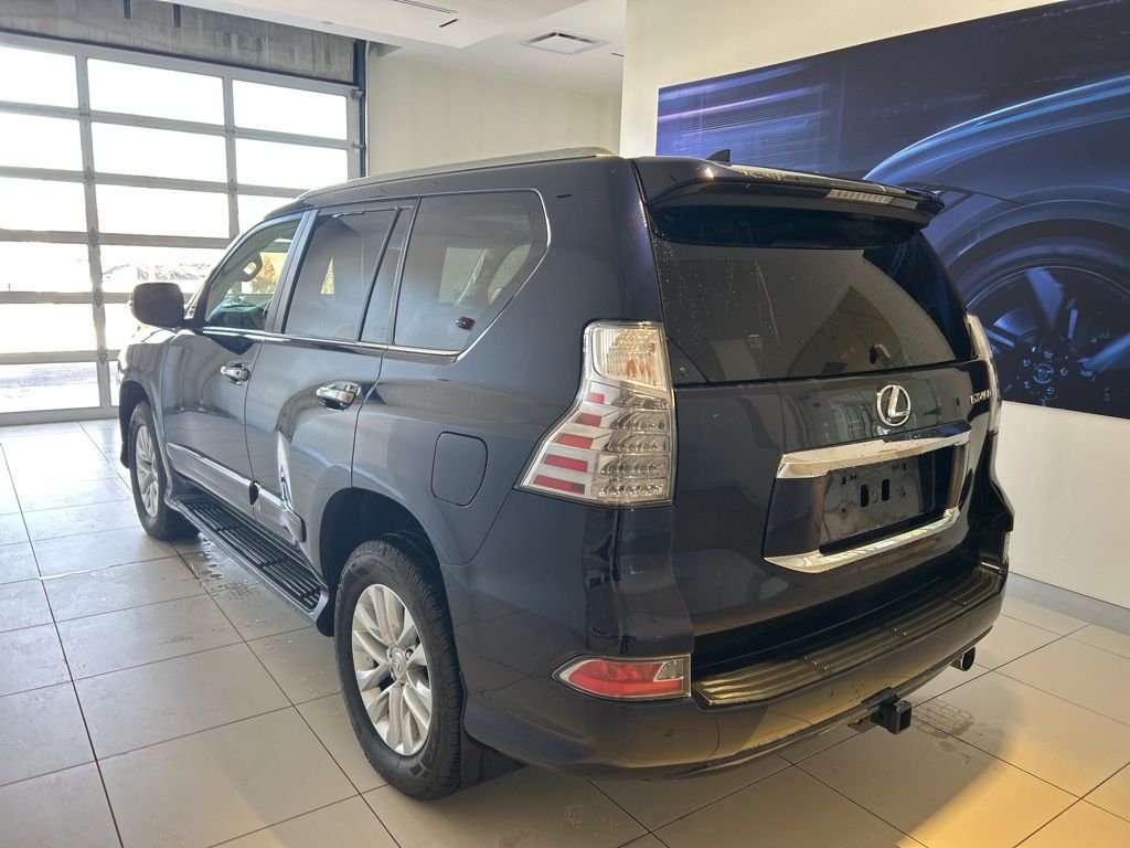 2018 Lexus GX 460 Base photo 2
