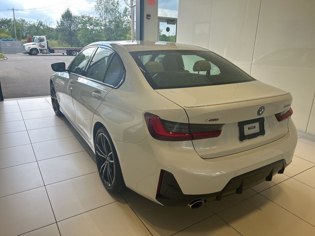 2023 Bmw 330e 330xe photo 2