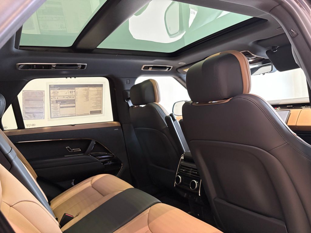 2025 Land Rover Range Rover Sport Dynamic SE - Photo 16