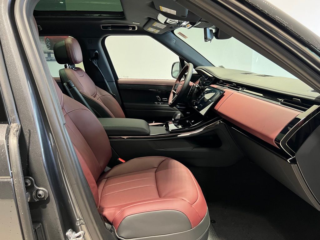 2025 Land Rover Range Rover Sport Dynamic SE - Photo 18