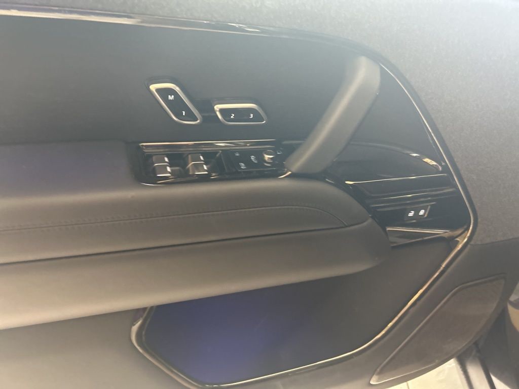 Used 2025 Land Rover Range Rover Sport Plug-in Hybrid Autobiography SUV