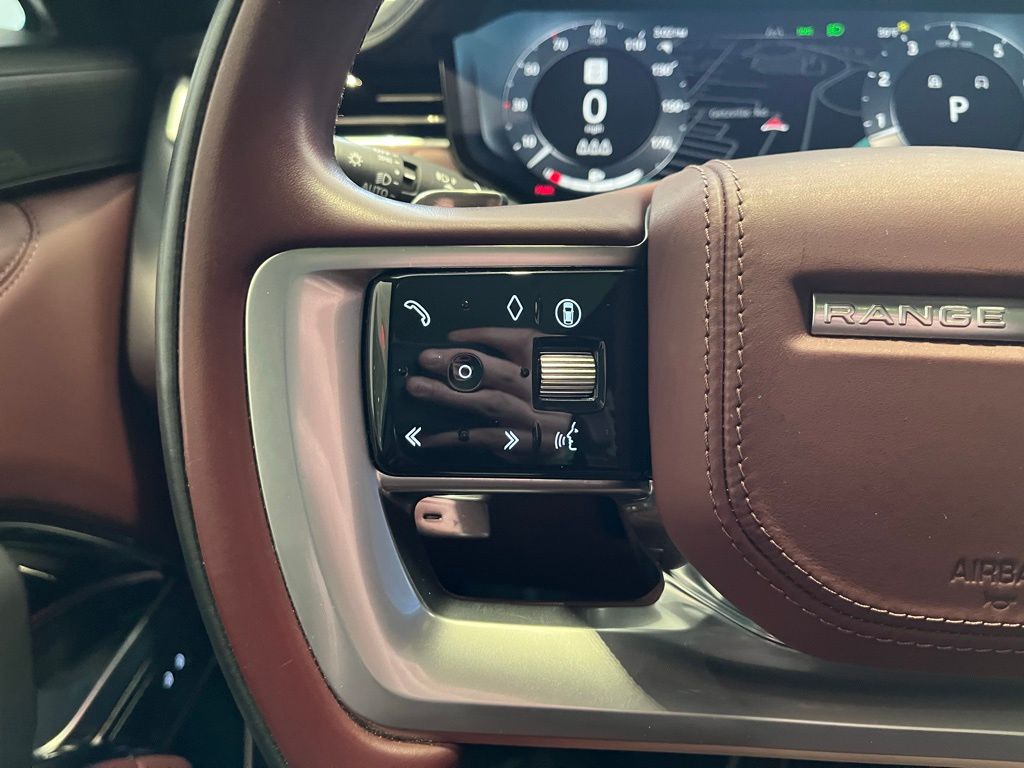2025 Land Rover Range Rover SE - Photo 46