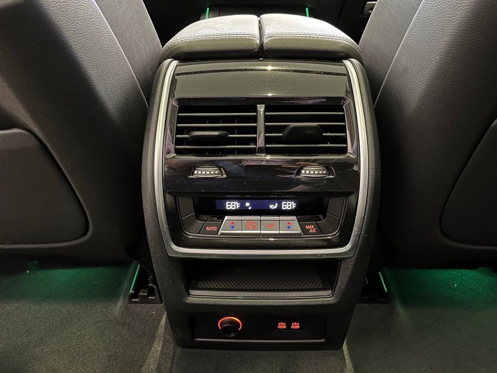 2023 BMW X7 40i - Photo 23
