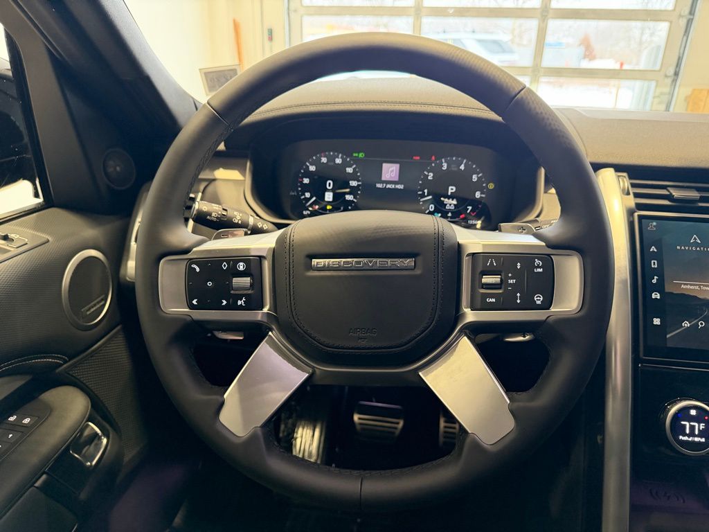 2026 Land Rover Discovery Gemini Edition - Photo 19