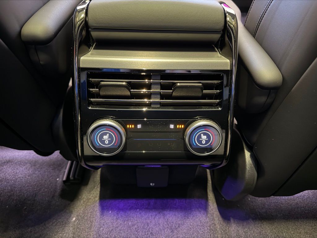 2025 Land Rover Range Rover Sport Dynamic SE - Photo 18