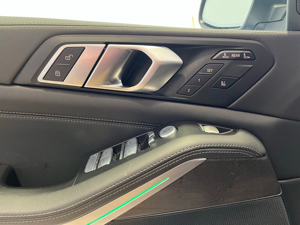 2023 BMW X7 40i - Photo 19
