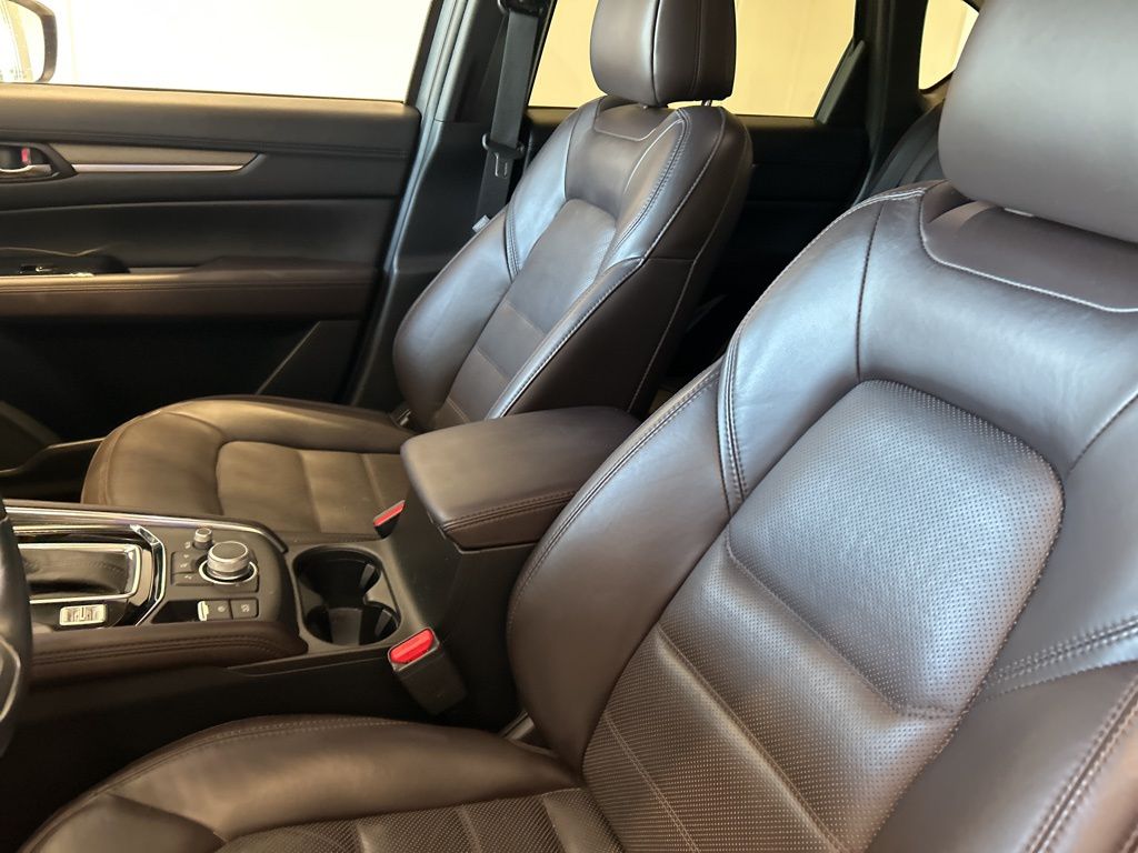 2021 Mazda CX-5 Signature photo 4