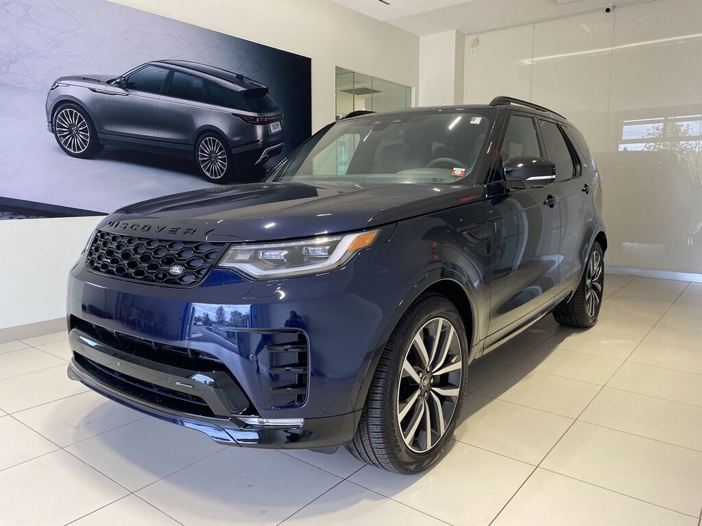 Buffalo 2023 Land Rover Discovery RDynamic S for Sale in Amherst, NY