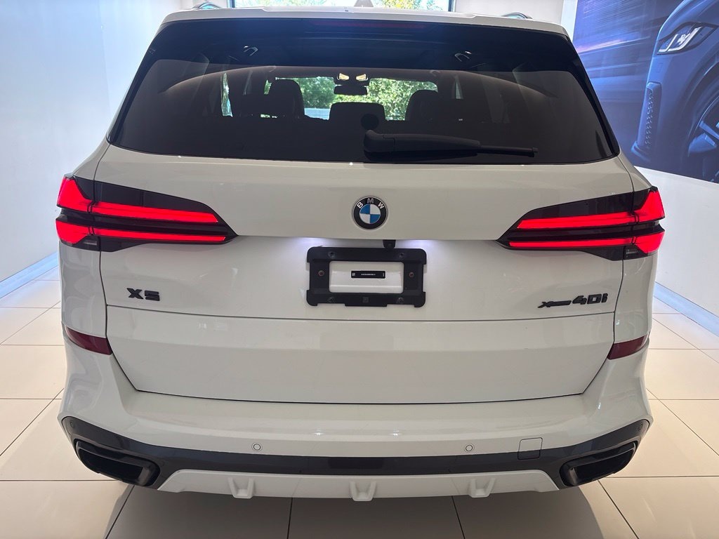 Used 2024 BMW X5 xDrive40i SUV