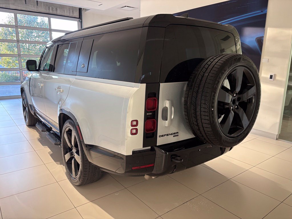 Used 2023 Land Rover Defender 130 X-Dynamic SE SUV