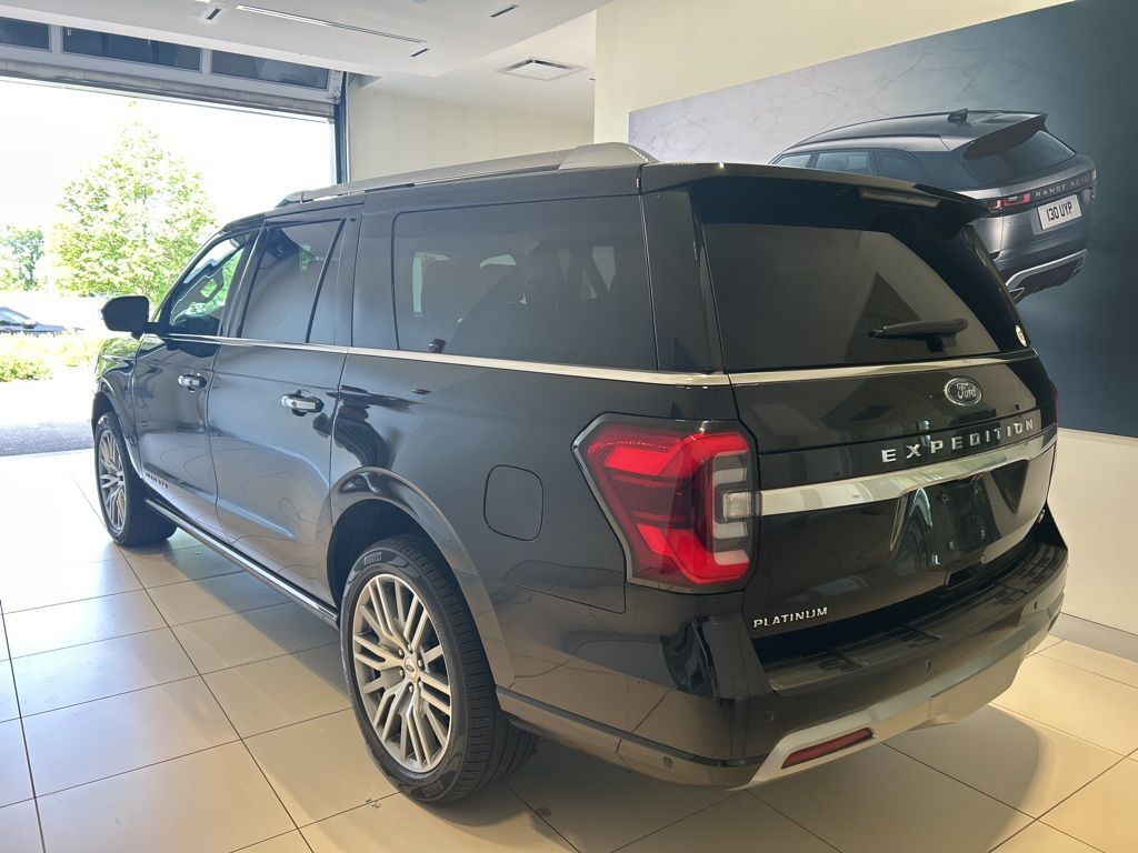 Used 2022 Ford Expedition Platinum with VIN 1FMJK1MT1NEA02970 for sale in Amherst, NY