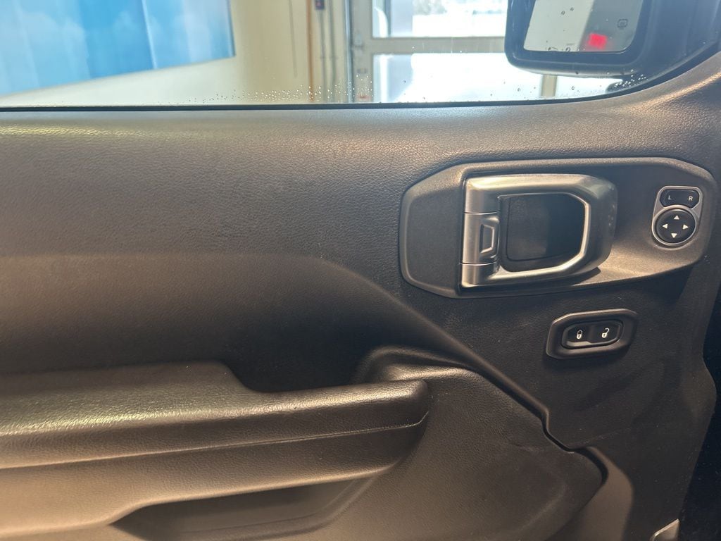 Used 2018 Jeep Wrangler Unlimited Sport S SUV