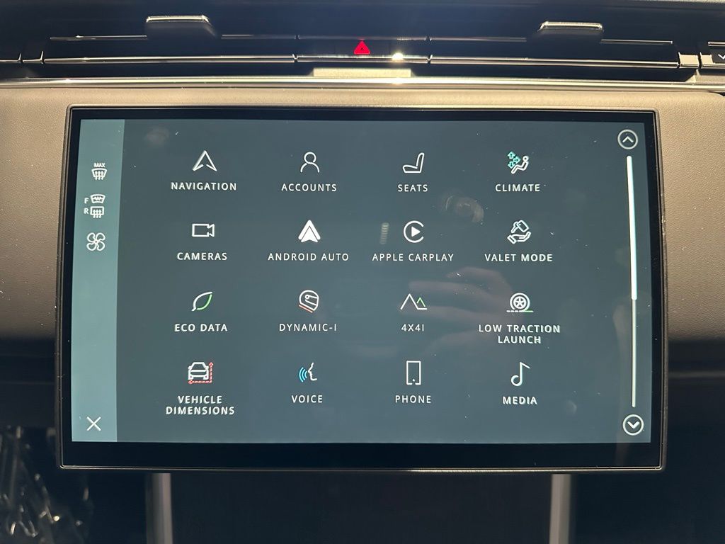 2025 Land Rover Range Rover SE - Photo 24