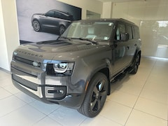 2025 Land Rover Defender 130 X-Dynamic SE SUV