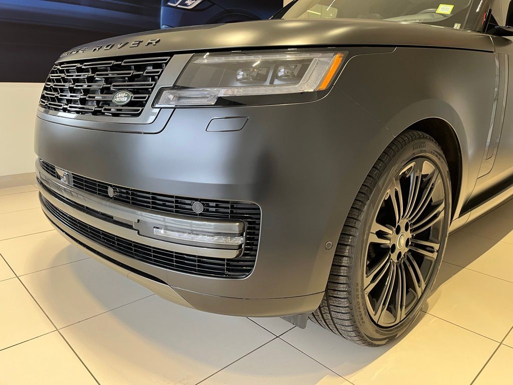 2025 Land Rover Range Rover SE - Photo 8