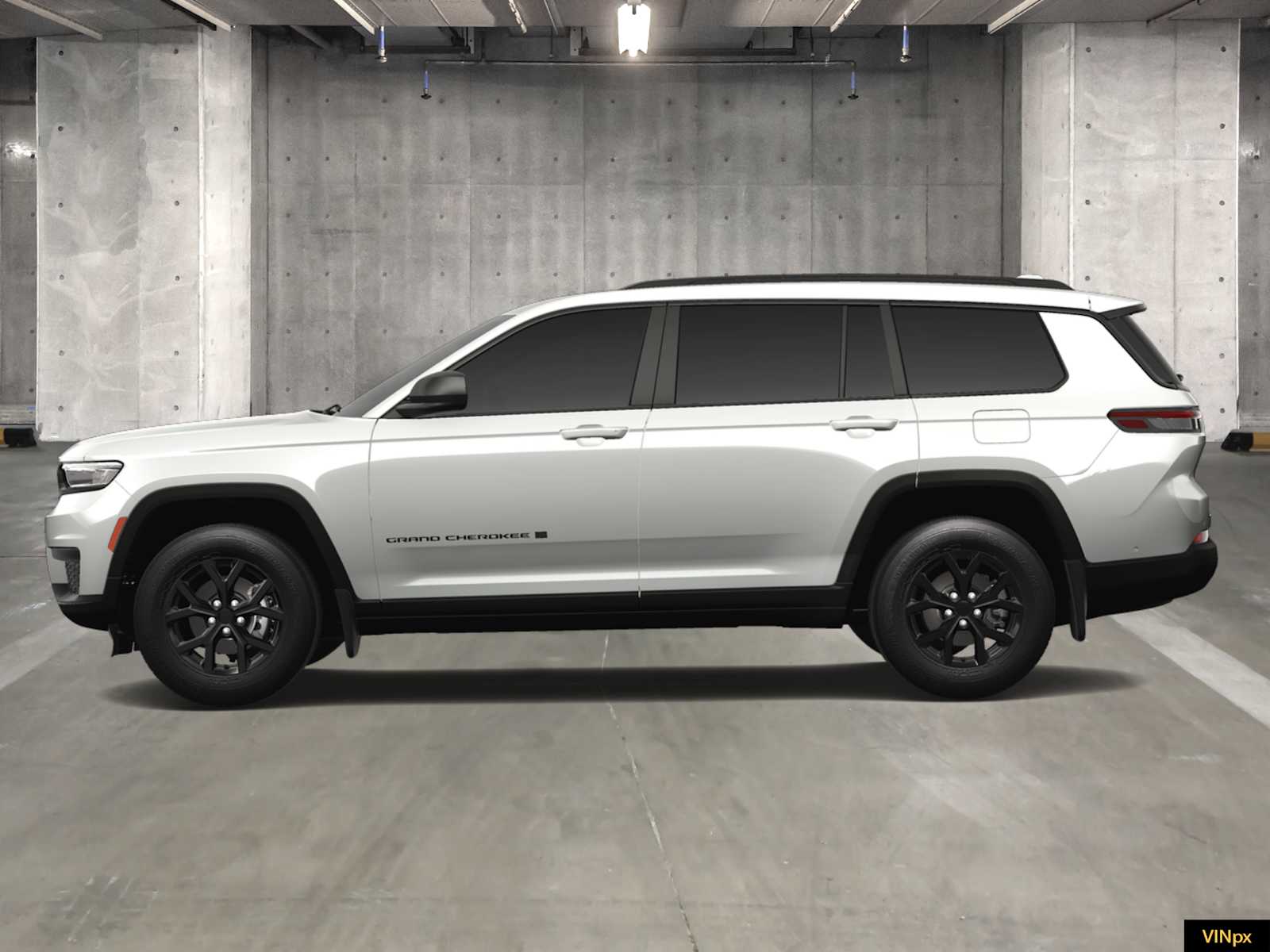 2025 Jeep Grand Cherokee Altitude photo 3
