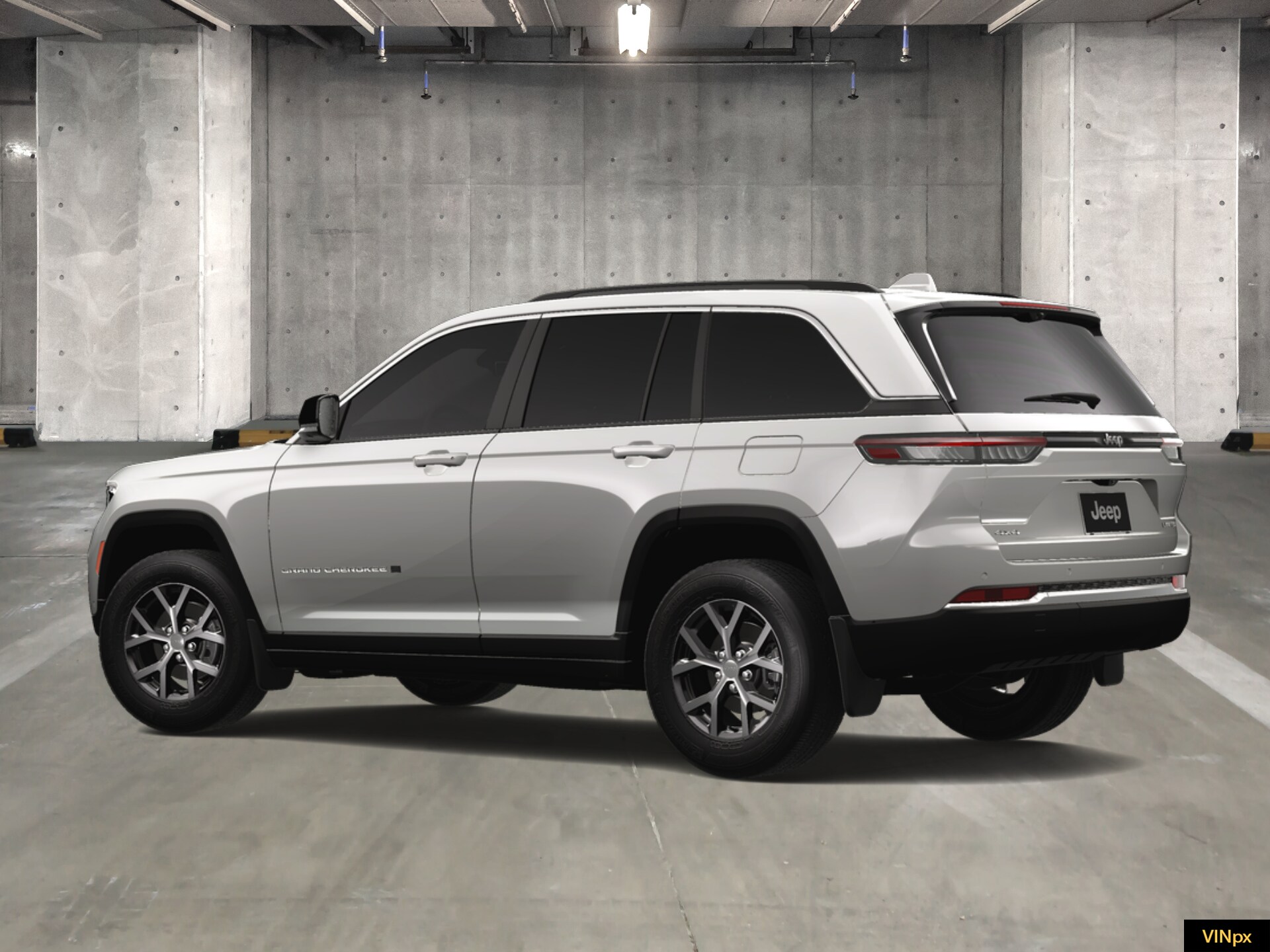 2025 Jeep Grand Cherokee Limited photo 3
