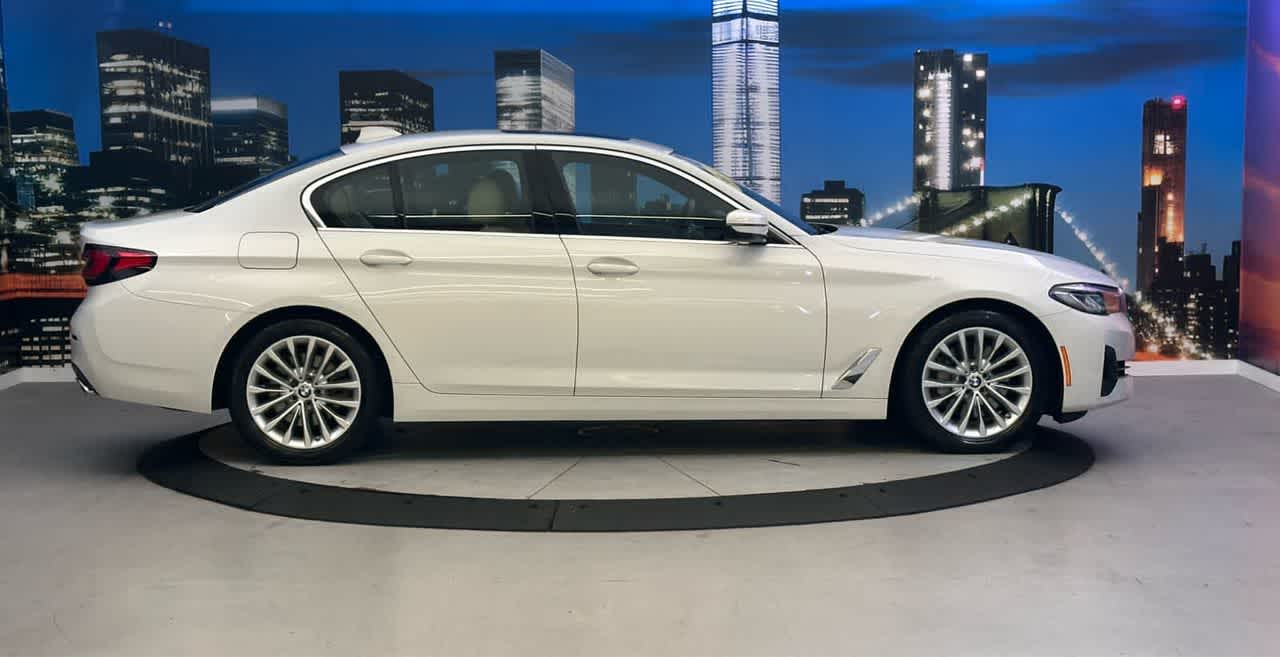 2022 Bmw 530i xDrive photo 2