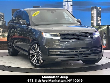 2025 Land Rover Range Rover SE P400 SWB