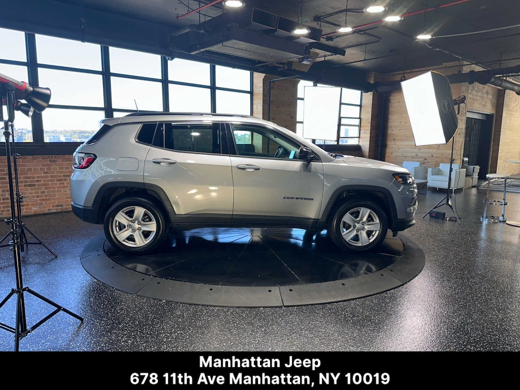Used 2022 Jeep Compass Latitude 4x4