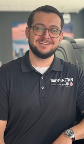 Staff member Dylon Doyle from ID_59b325342370