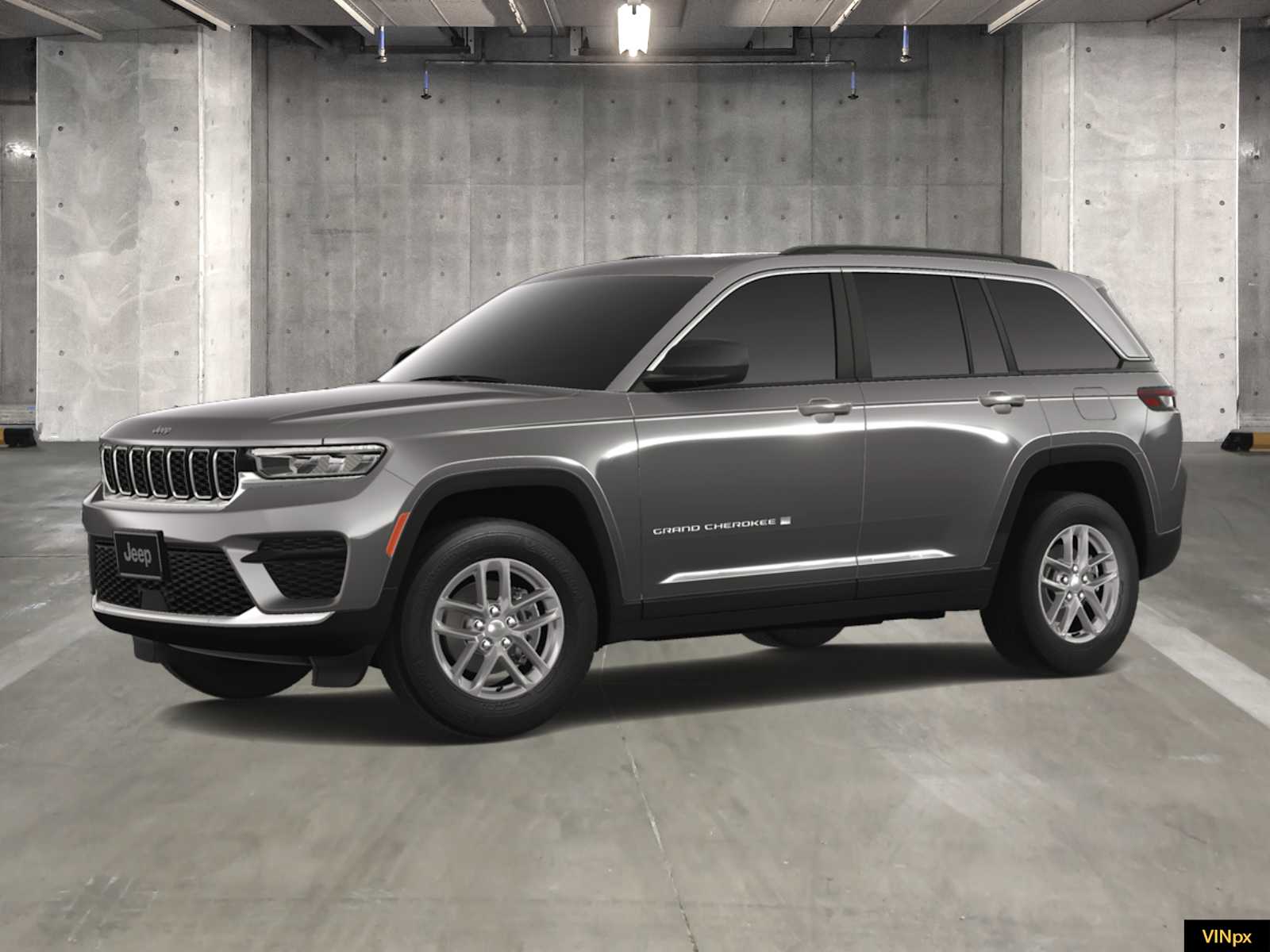 2025 Jeep Grand Cherokee Laredo photo 2