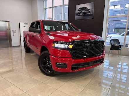 2025 Ram 1500 TRADESMAN CREW CAB 4X4 5'7 BOX Pickup