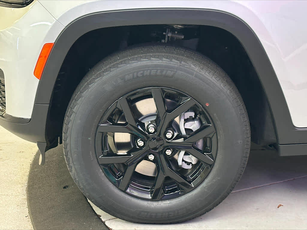 2025 Jeep Grand Cherokee L Altitude - Photo 9