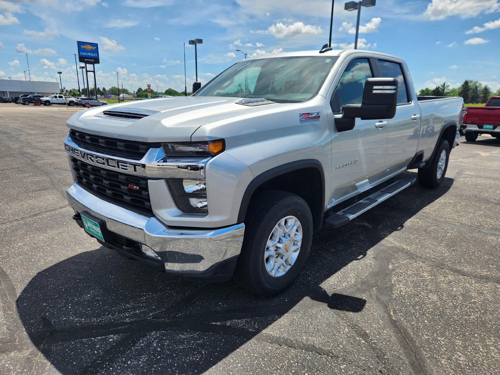 2022 Chevrolet Silverado 3500HD LT Crew Cab 4WD