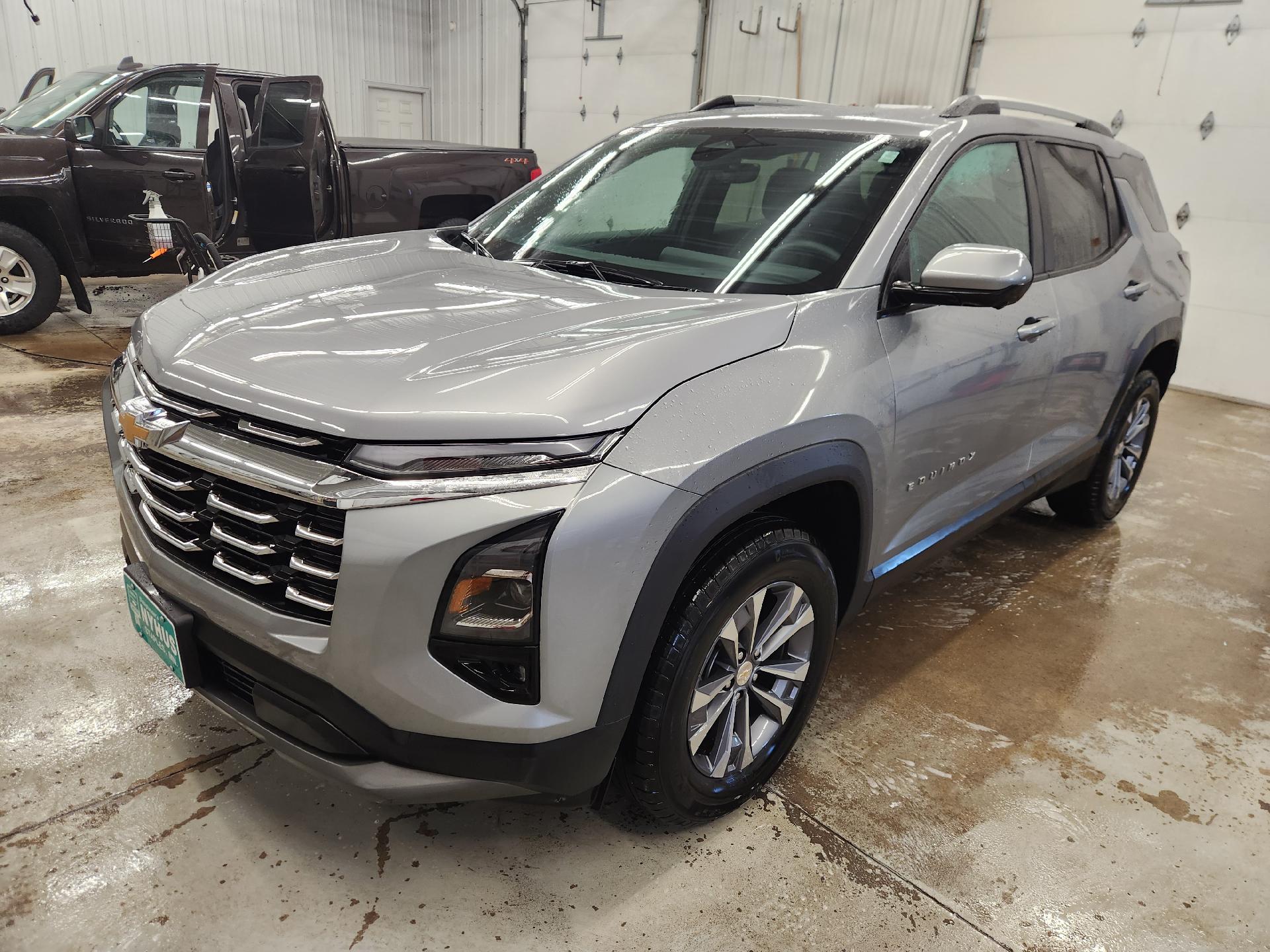 2025 Chevrolet Equinox SUV 