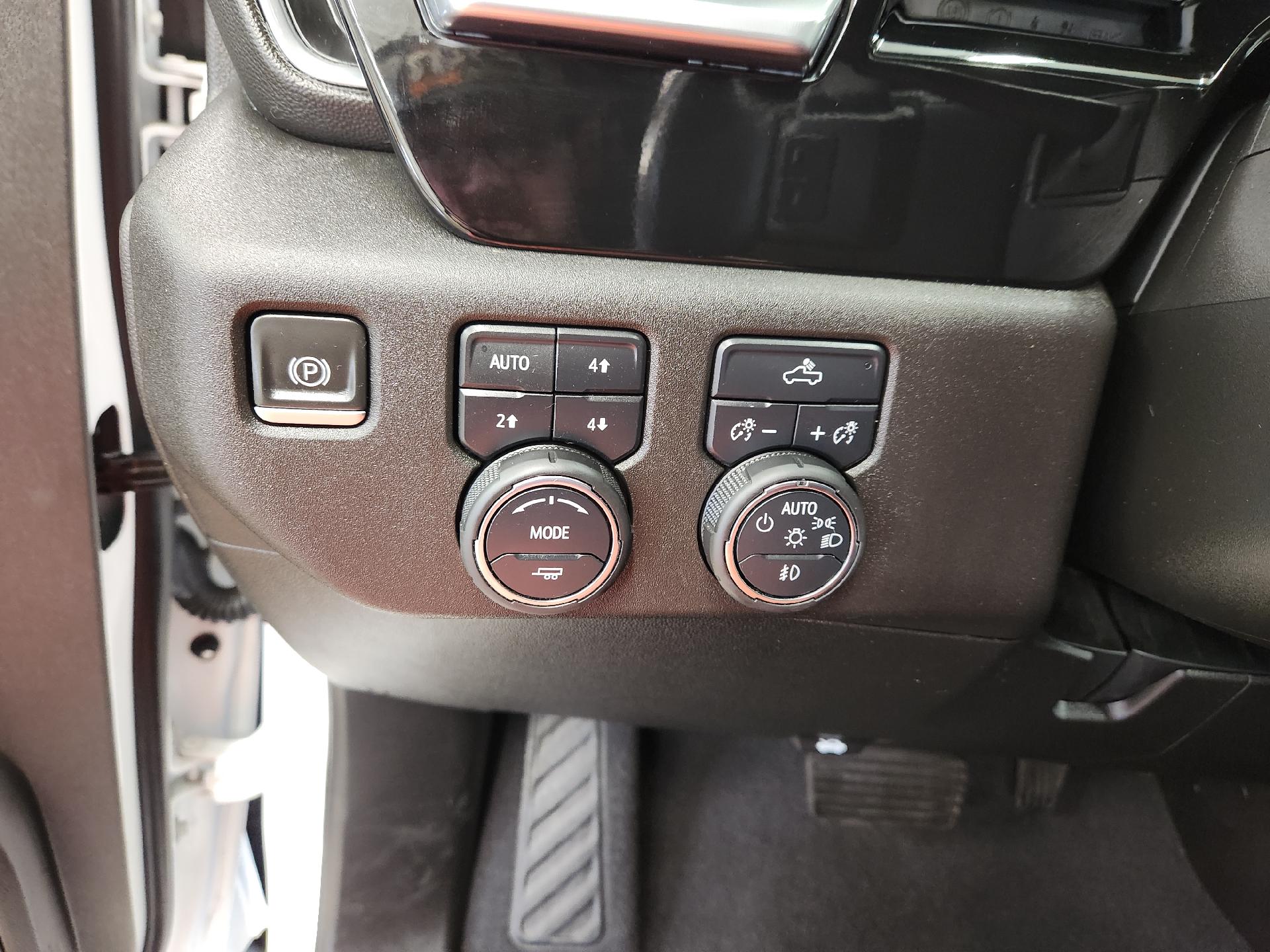 2022 Chevrolet Silverado 1500 RST - Photo 8