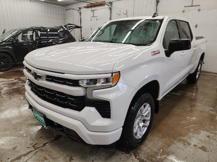 2022 Chevrolet Silverado 1500 RST Truck