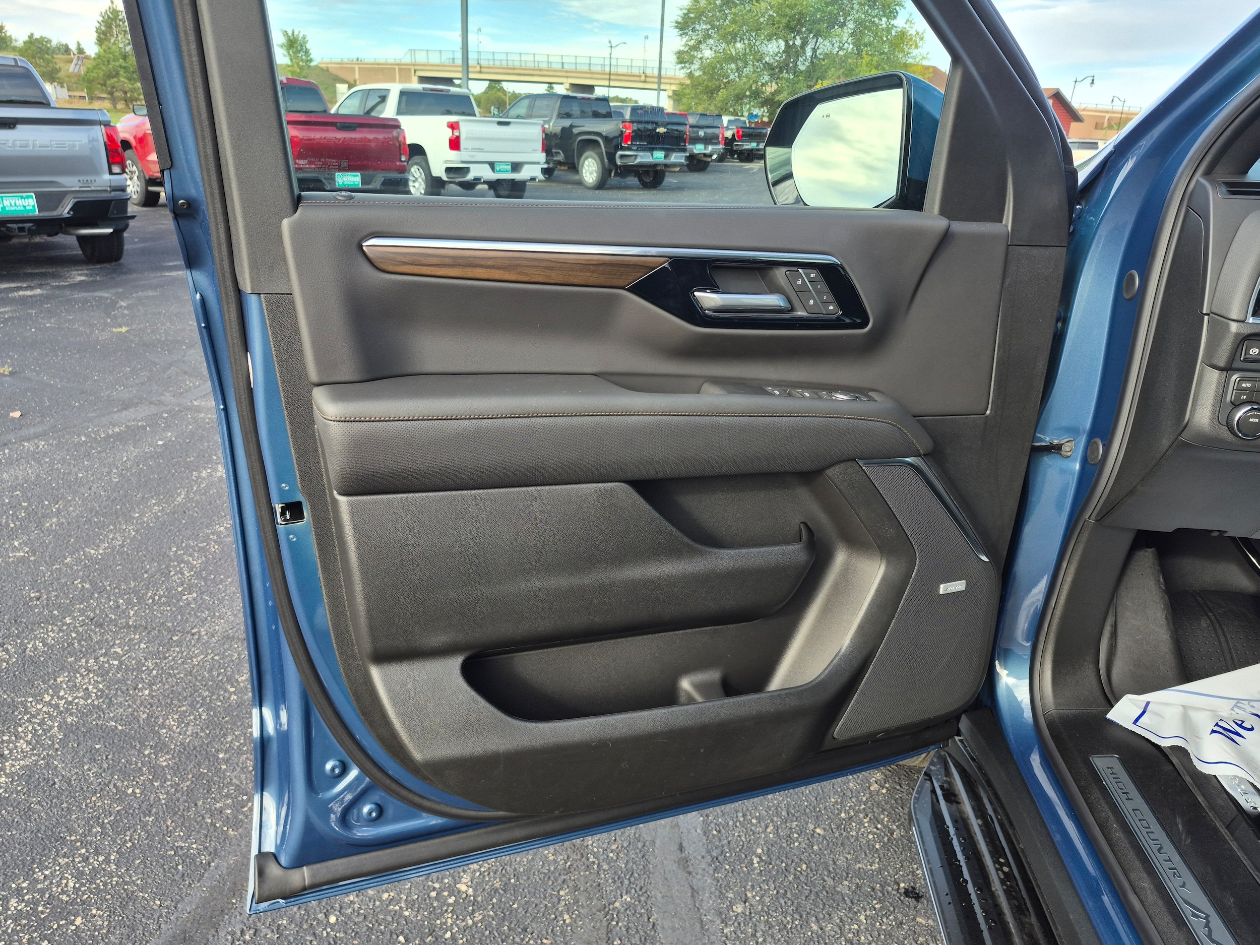2026 Chevrolet Tahoe High Country - Photo 11