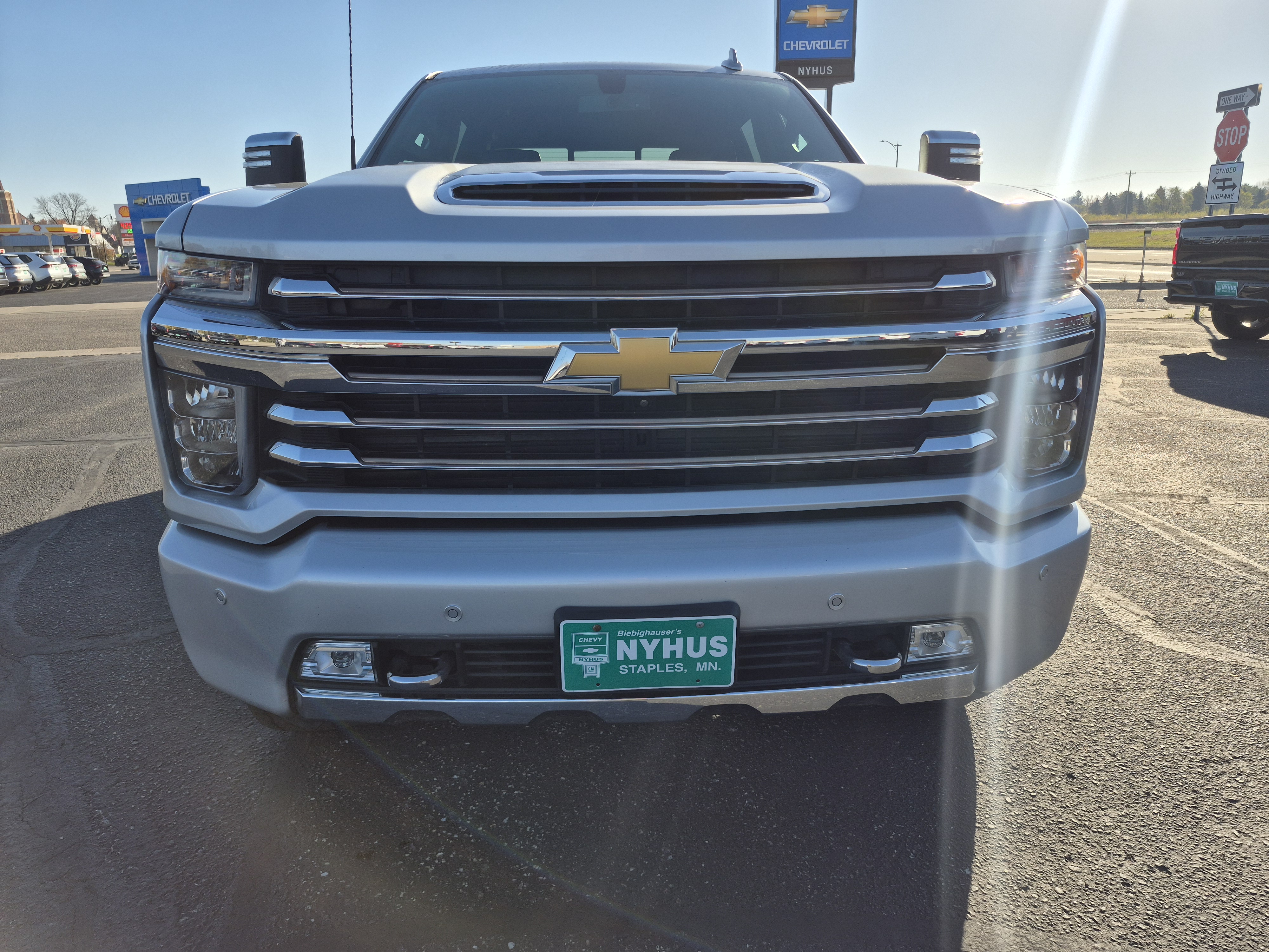 Used 2022 Chevrolet Silverado 3500HD High Country with VIN 2GC4YVEY7N1202464 for sale in Staples, Minnesota