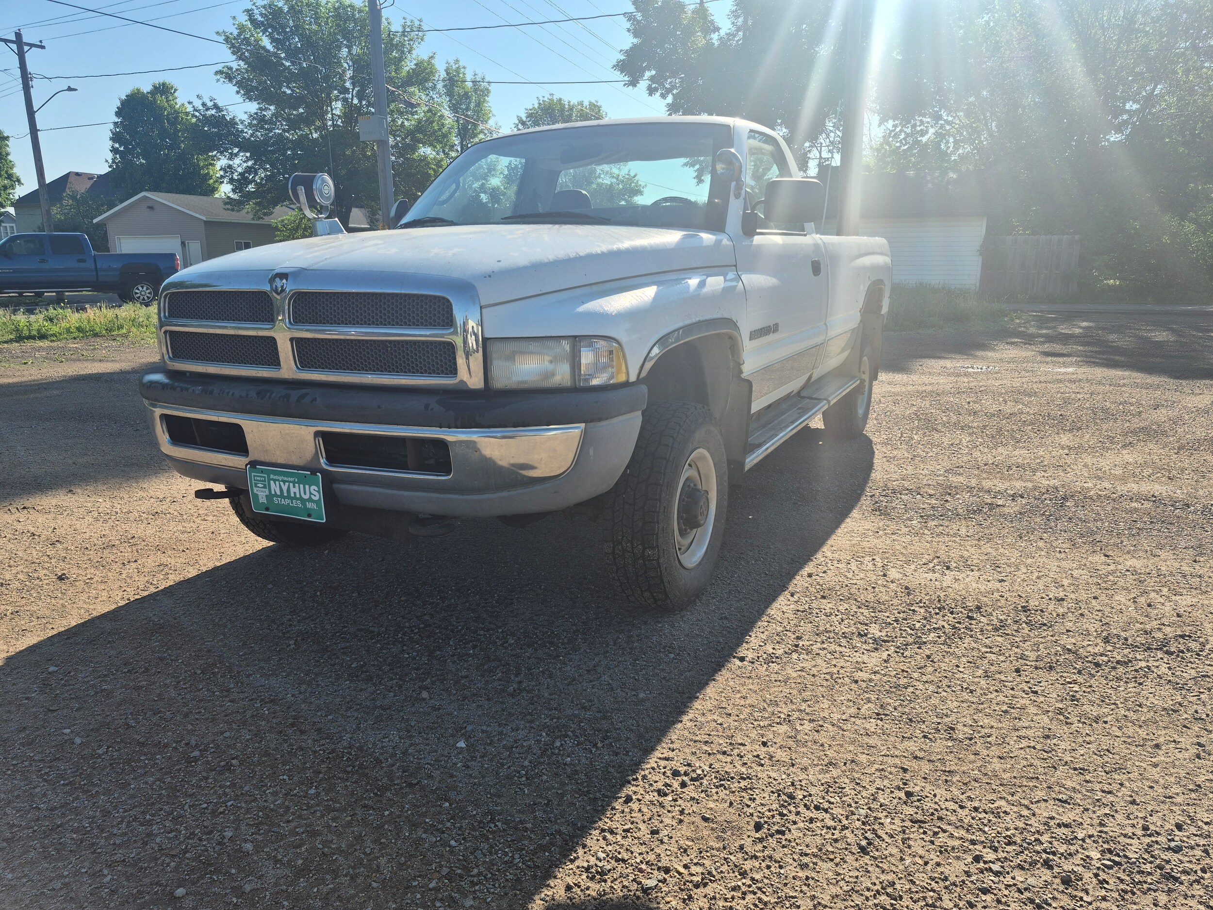 White 1997 Dodge RAM 2500 Pickup Truck Automatic
