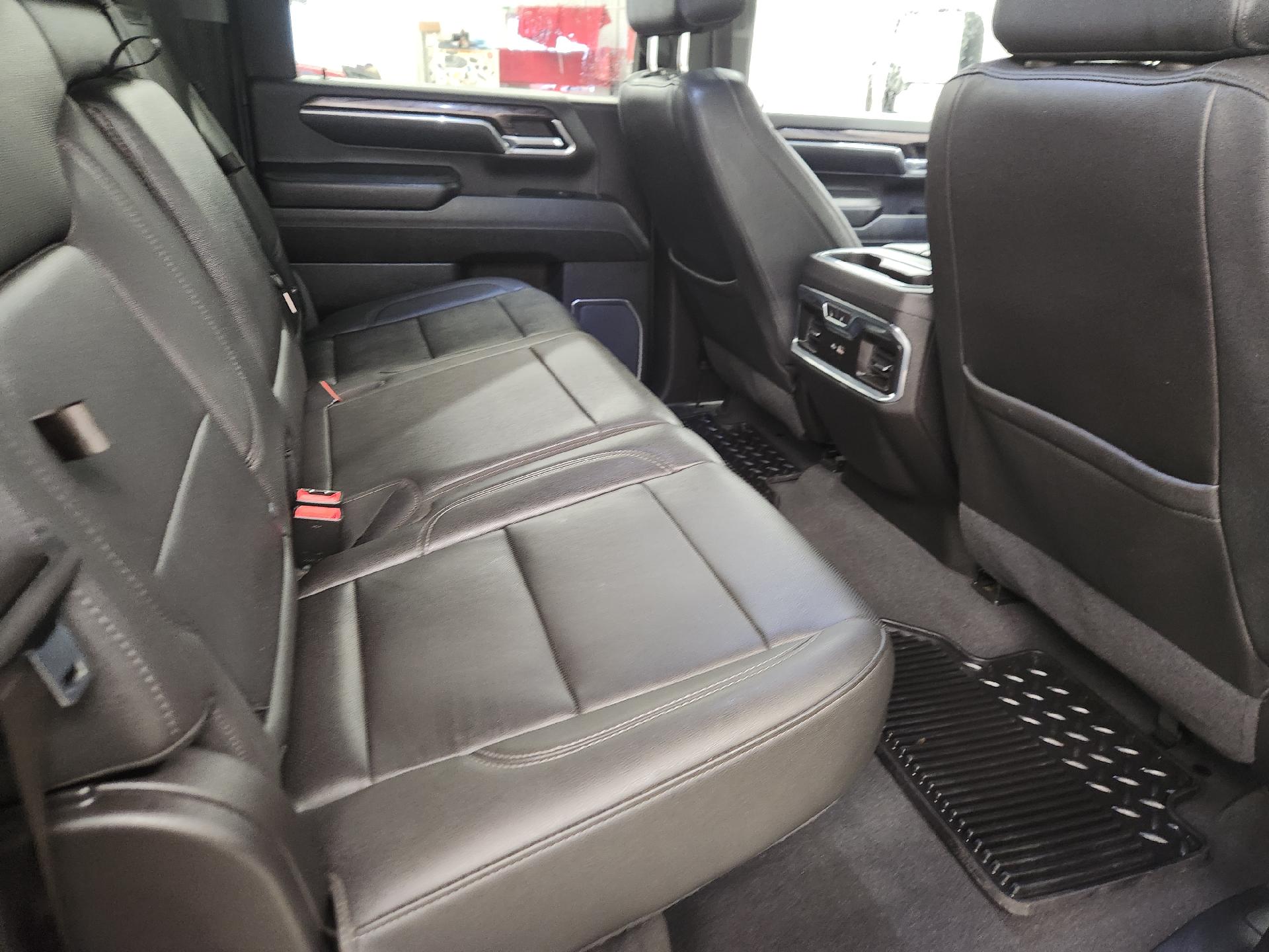 2024 Chevrolet Silverado 3500HD LTZ - Photo 19