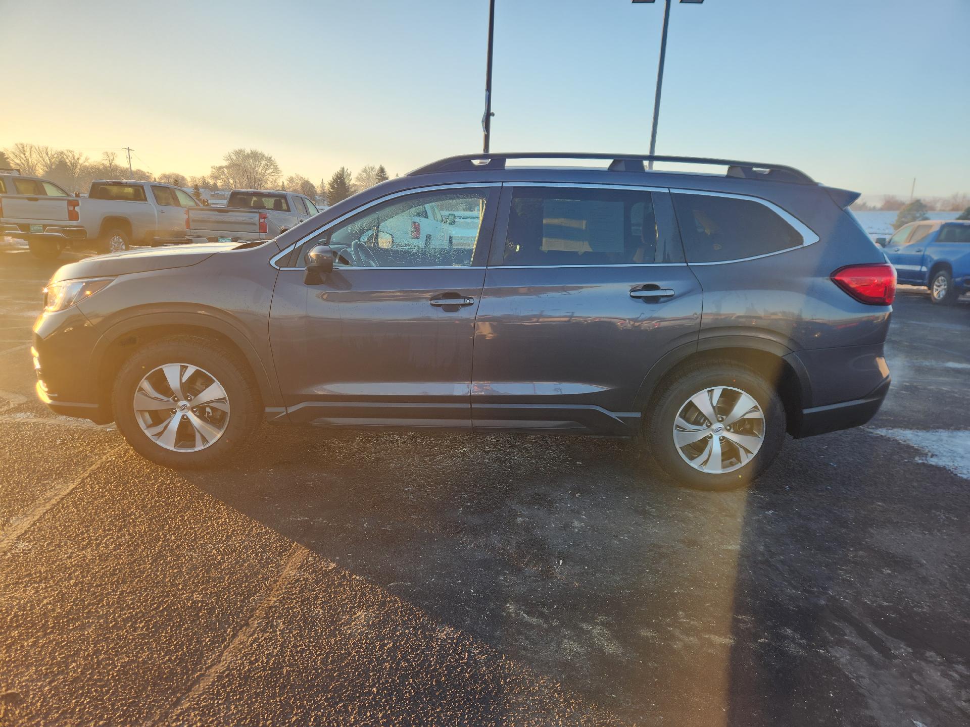 Used 2019 Subaru Ascent Premium with VIN 4S4WMACD5K3440294 for sale in Staples, Minnesota