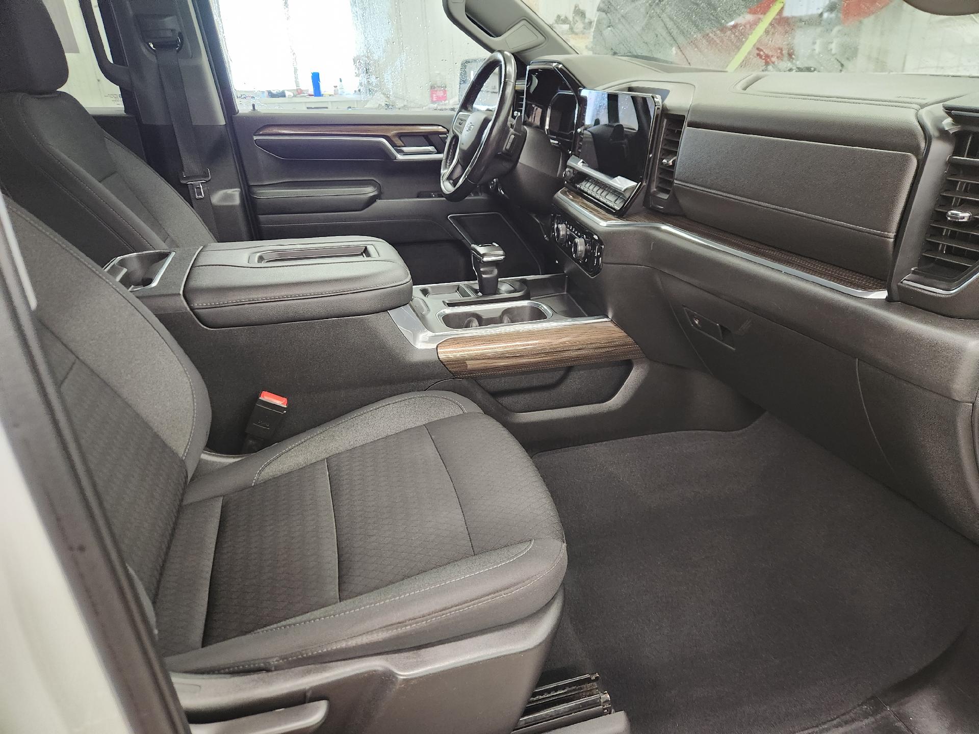 2022 Chevrolet Silverado 1500 RST - Photo 20