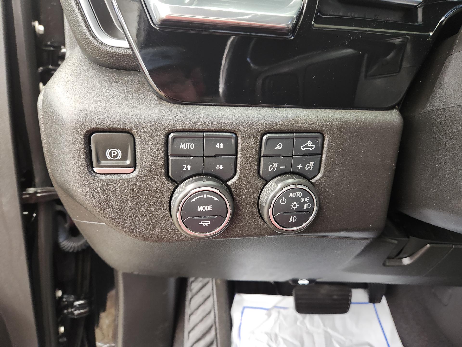 2024 Chevrolet Silverado 3500HD LTZ - Photo 8