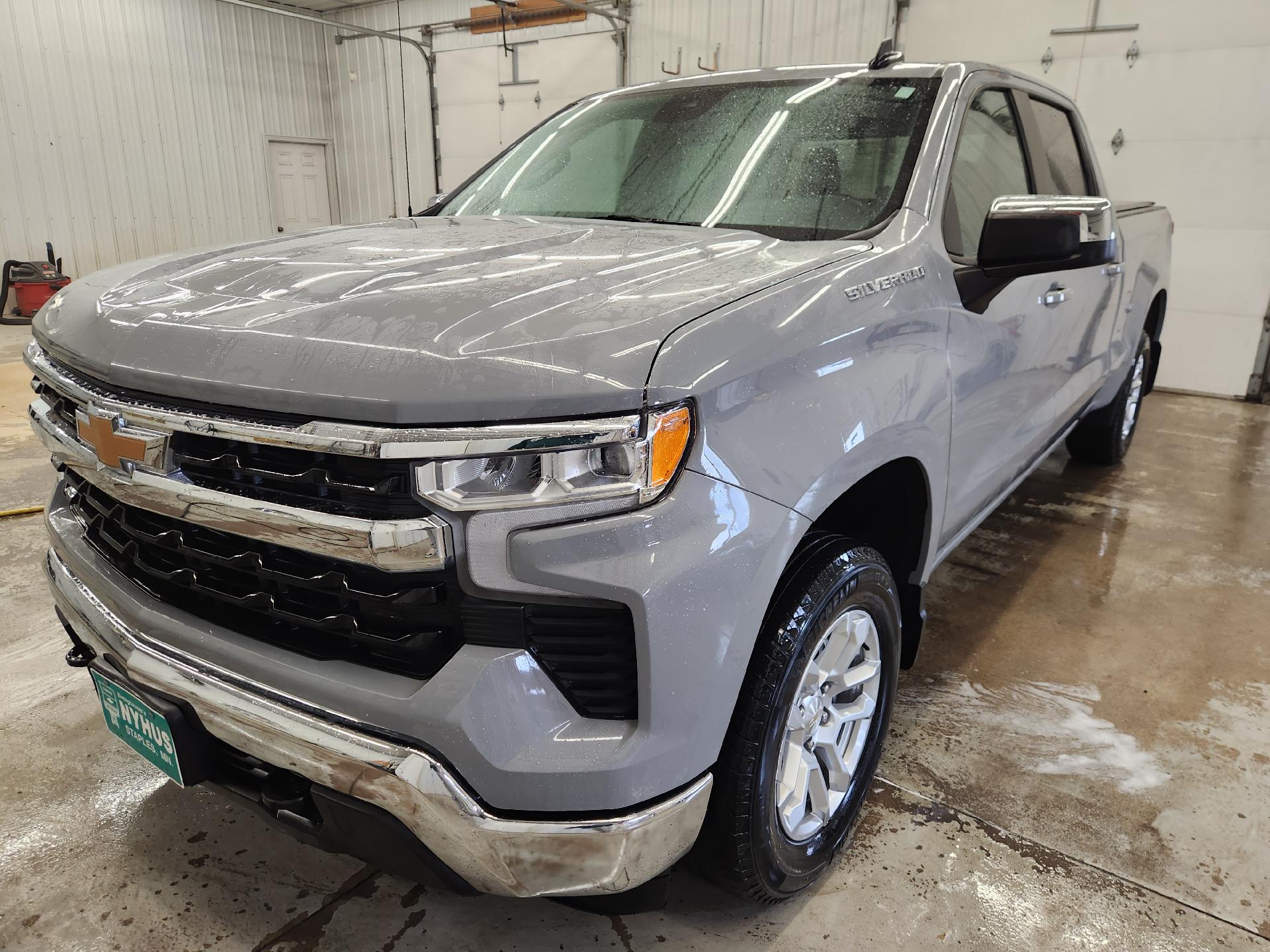 Slate Gray Metallic 2024 Chevrolet Silverado 1500 LT Crew Cab 4WD Pickup Truck Four-Wheel Drive Automatic