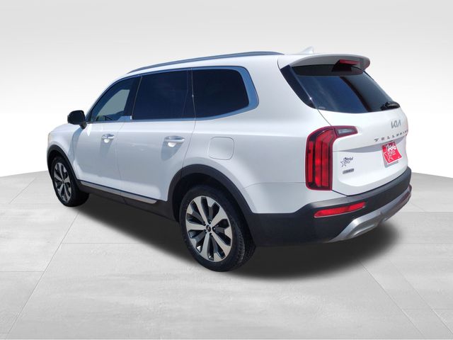 2022 Kia Telluride S photo 3