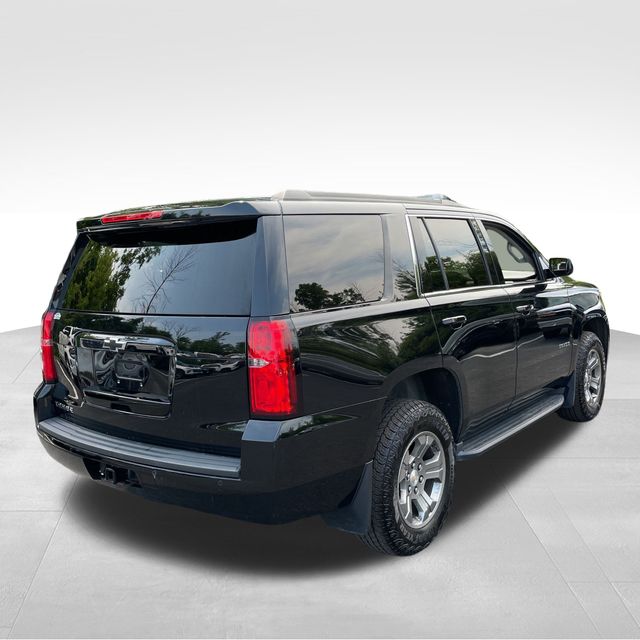 2019 Chevrolet Tahoe LS photo 2