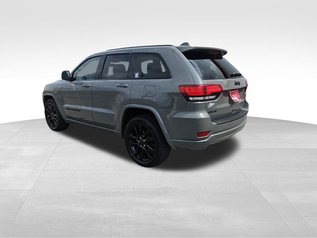 2019 Jeep Grand Cherokee Altitude photo 3