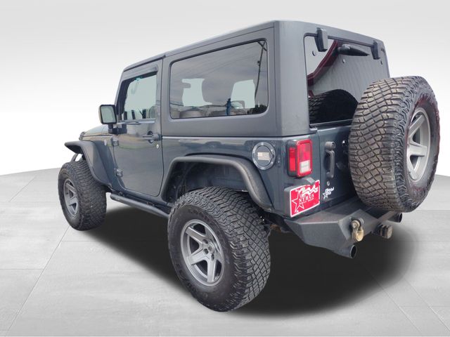2018 Jeep Wrangler Willys Wheeler photo 3