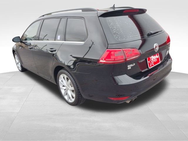 2017 Volkswagen Golf SportWagen SE photo 3