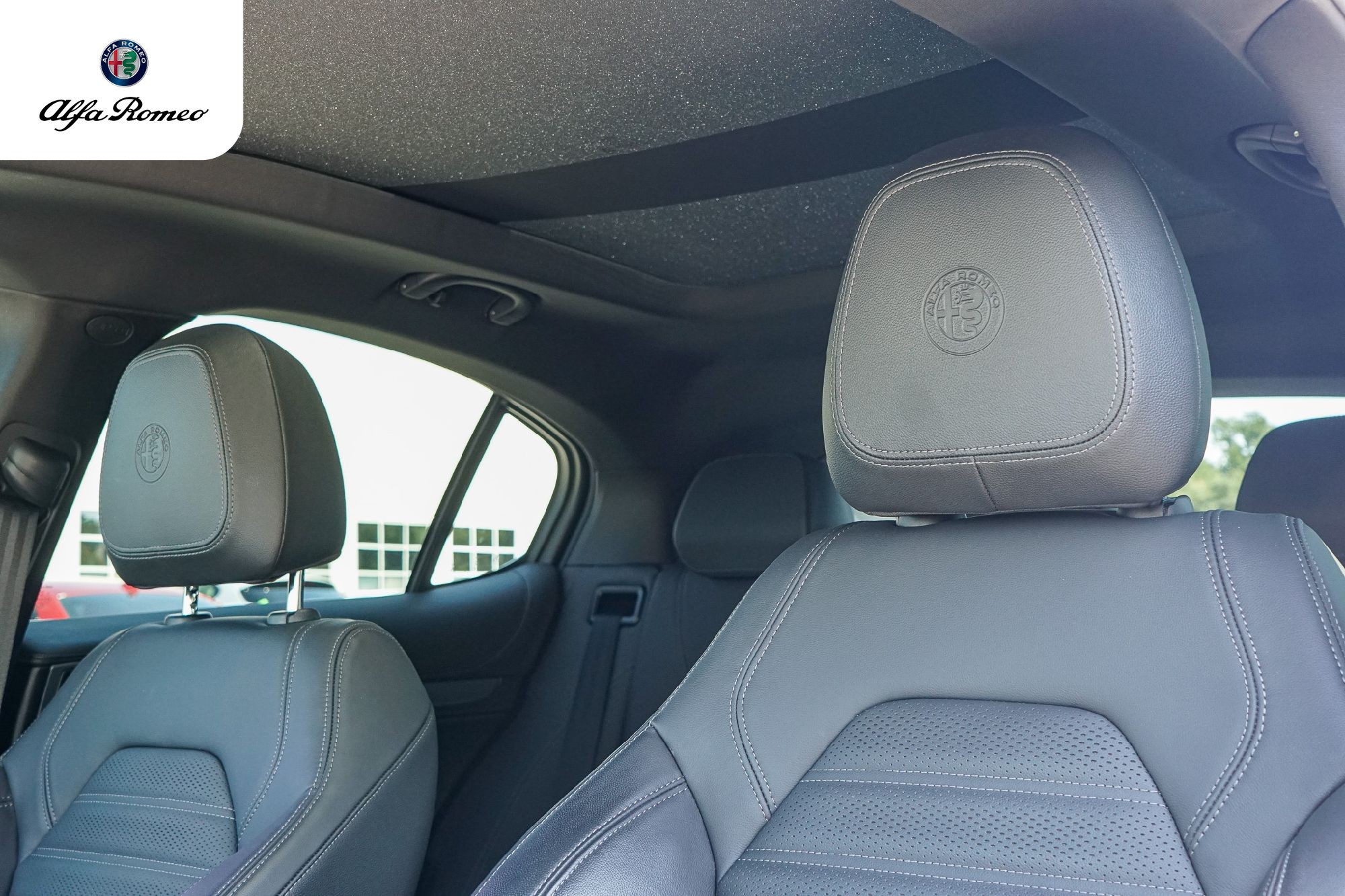 2025 Alfa Romeo Stelvio Base - Photo 13