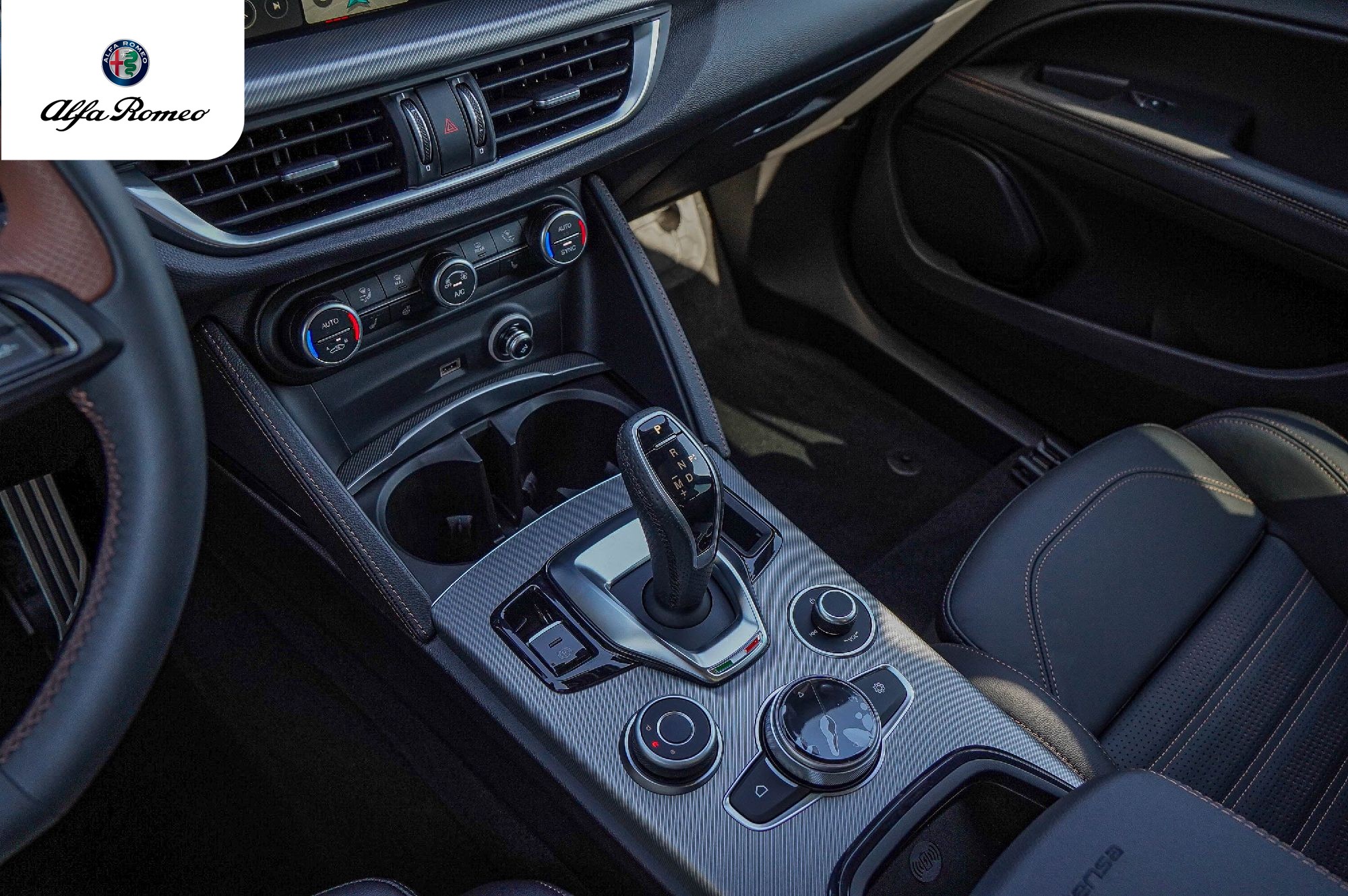 2025 Alfa Romeo Stelvio Intensa - Photo 14
